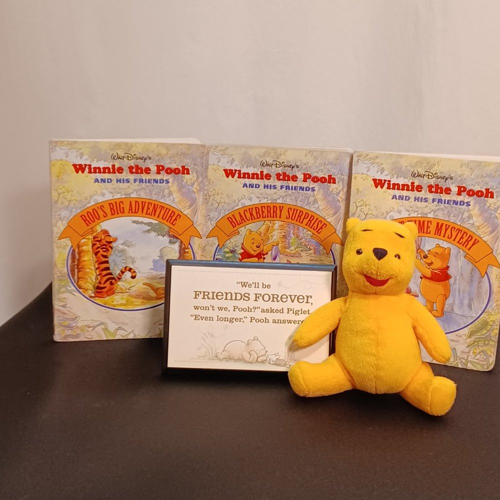 Vintage Winnie the Pooh small, Three children's books, plaque